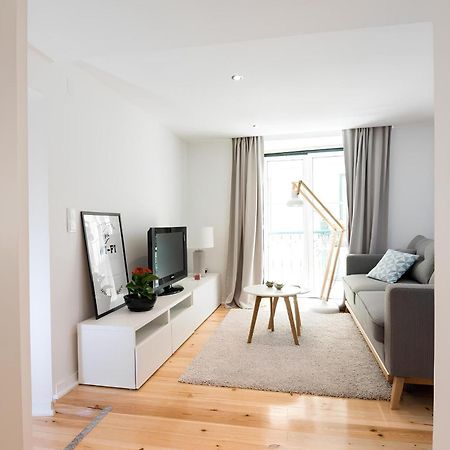 Casa Do Castelo 2- Work Or Relax In The Historic Heart Of Lisbon! Lägenhet Exteriör bild
